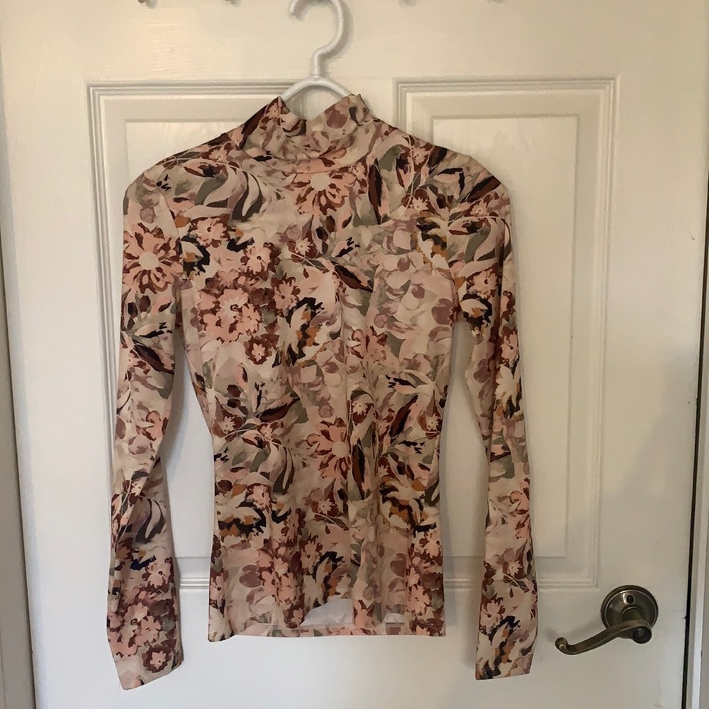 Wilfred flowered shirt.
